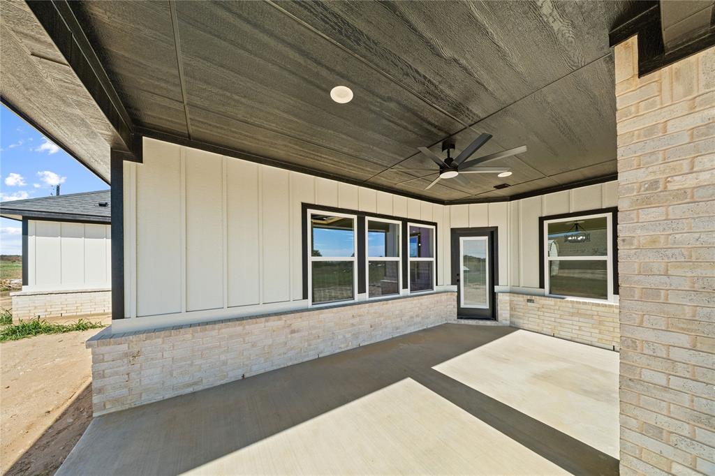 6433 County Road 4120, Campbell, TX 75422