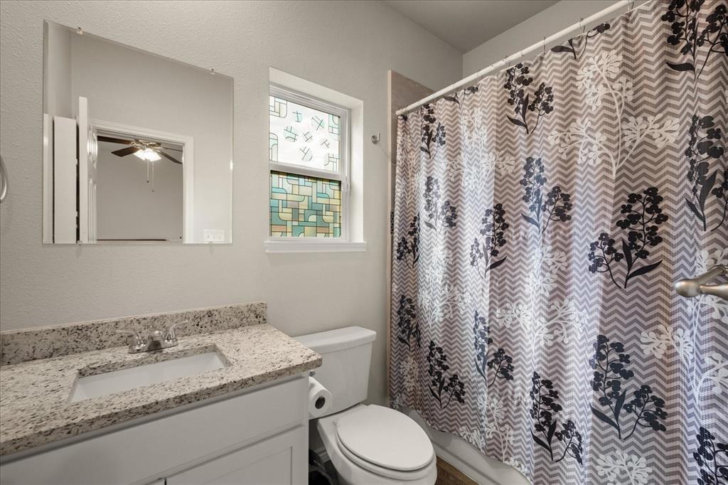 2115 Jones Street, Greenville, TX 75401
