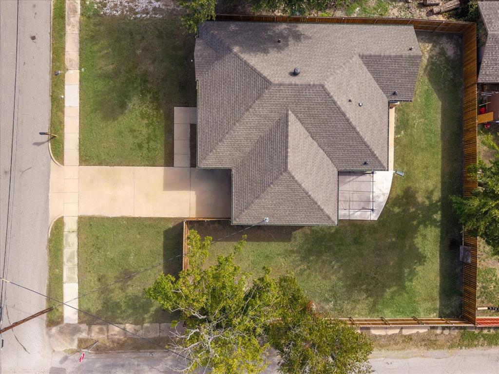 2115 Jones Street, Greenville, TX 75401