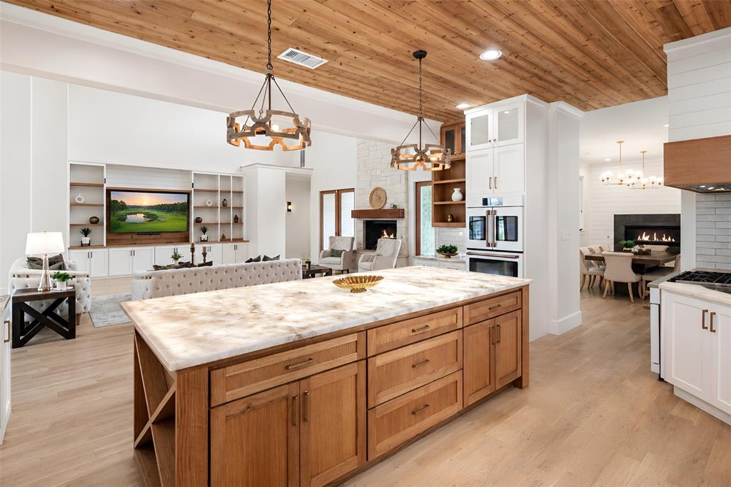 601 S Jupiter Road, Allen, TX 75002