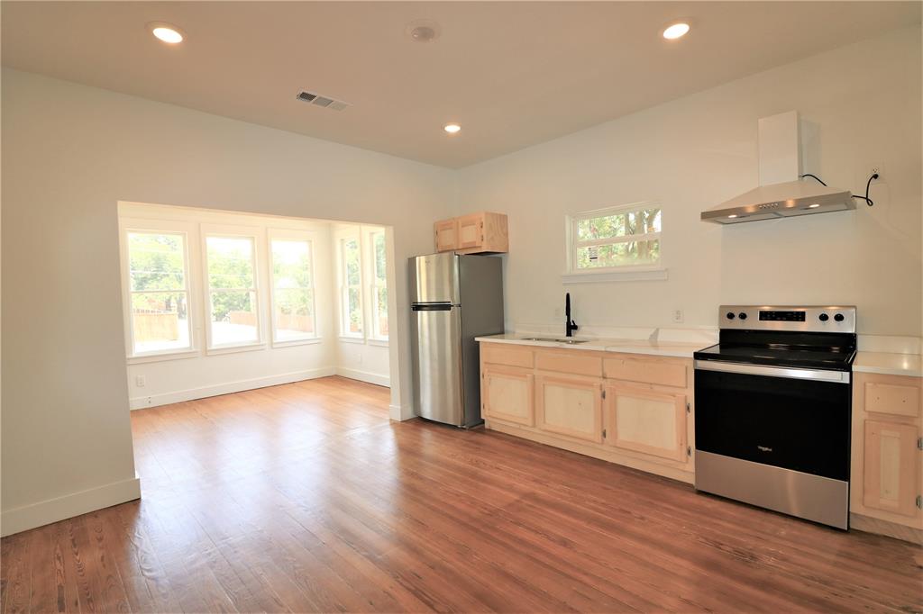 1734 Arizona Avenue, #1, Dallas, TX 75216
