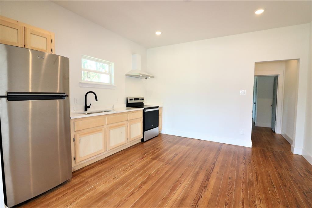 1734 Arizona Avenue, #1, Dallas, TX 75216