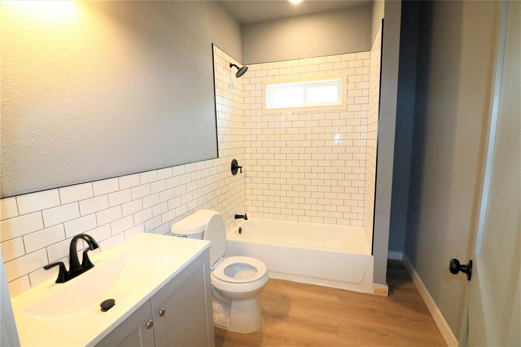 1734 Arizona Avenue, #1, Dallas, TX 75216