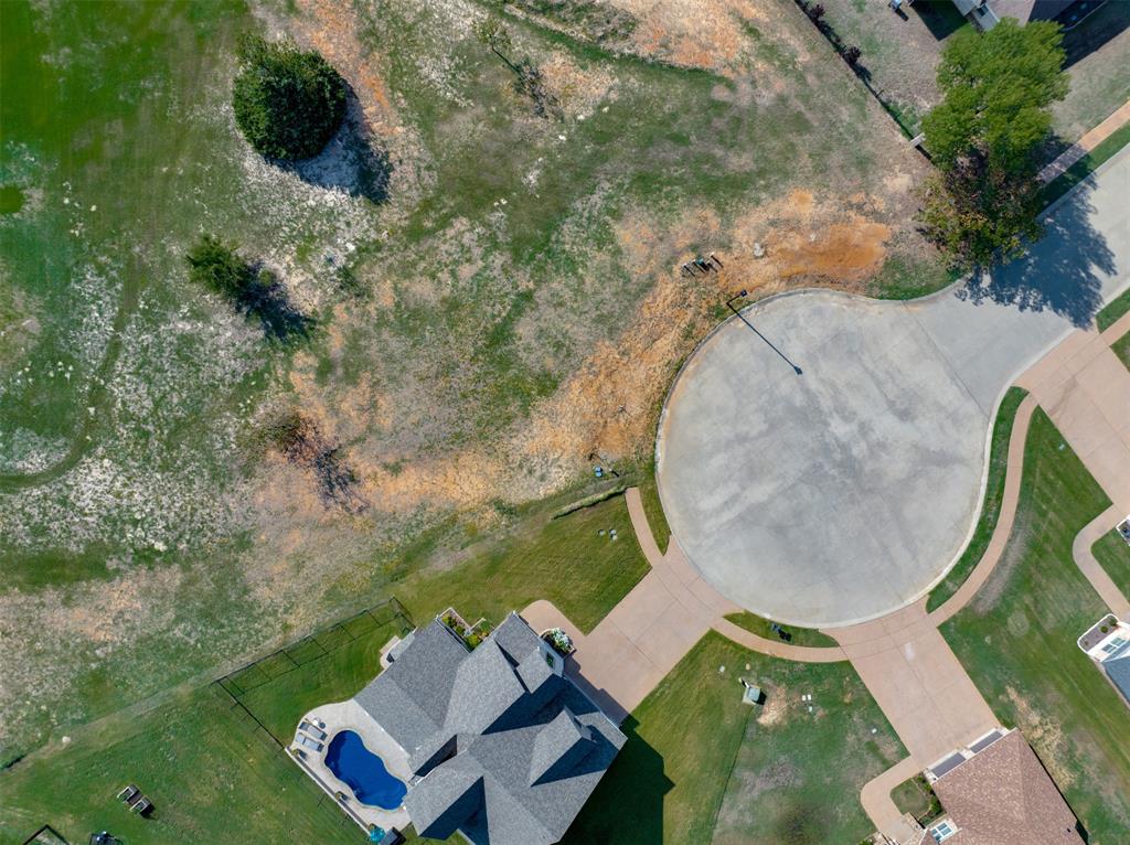 4101 Hannah Circle, Lindale, TX 75771