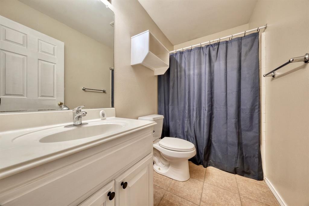 236 Shelley, Lindale, TX 75771