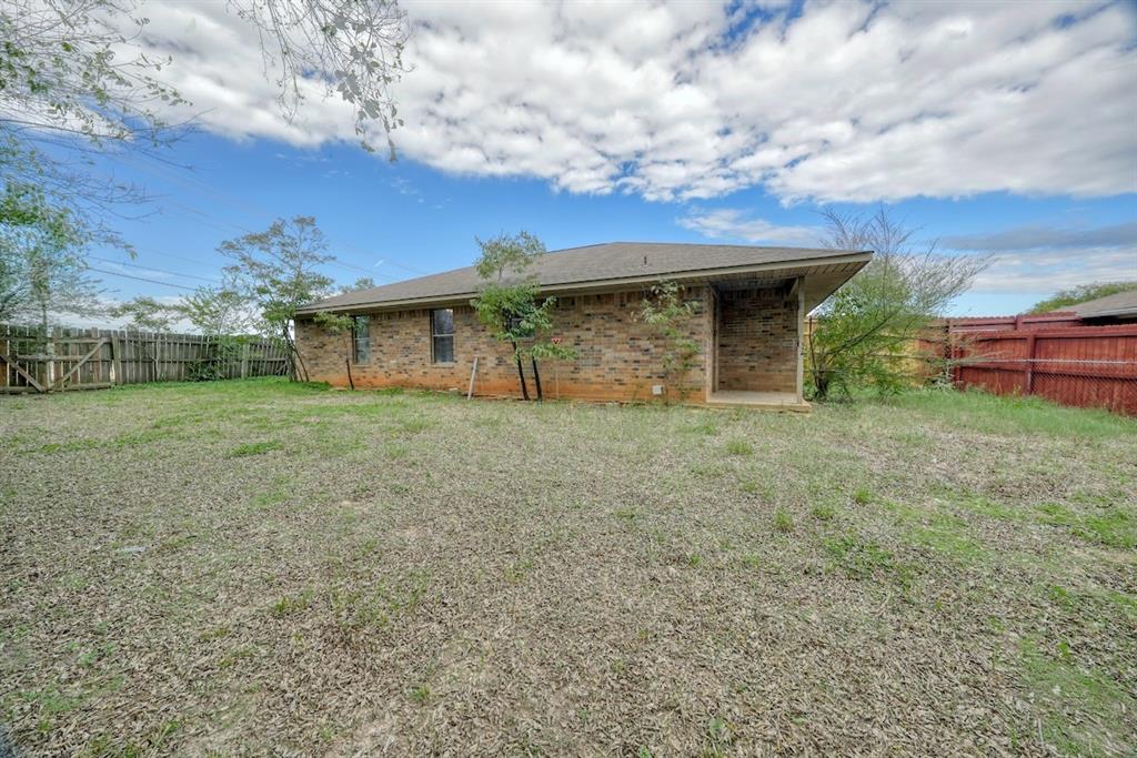 236 Shelley, Lindale, TX 75771
