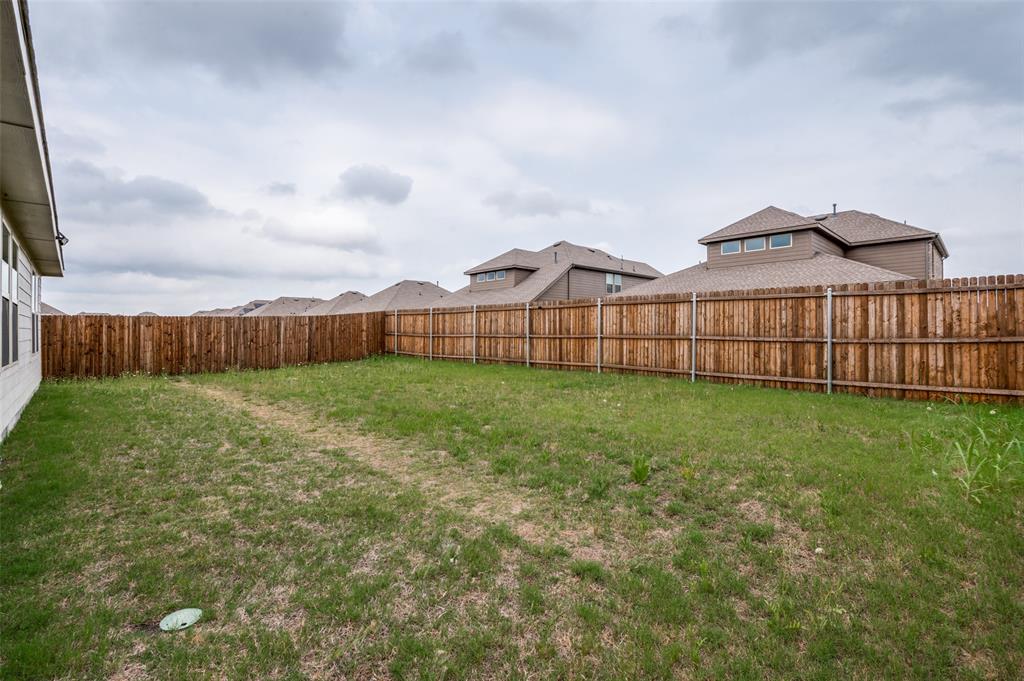 1307 Colonial Bluff Lane, Princeton, TX 75407