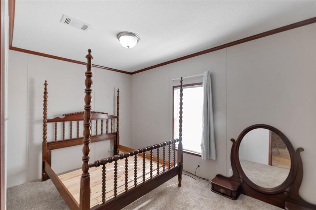 318 Luther Lane, Gun Barrel City, TX 75156