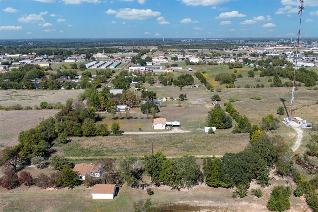 318 Luther Lane, Gun Barrel City, TX 75156