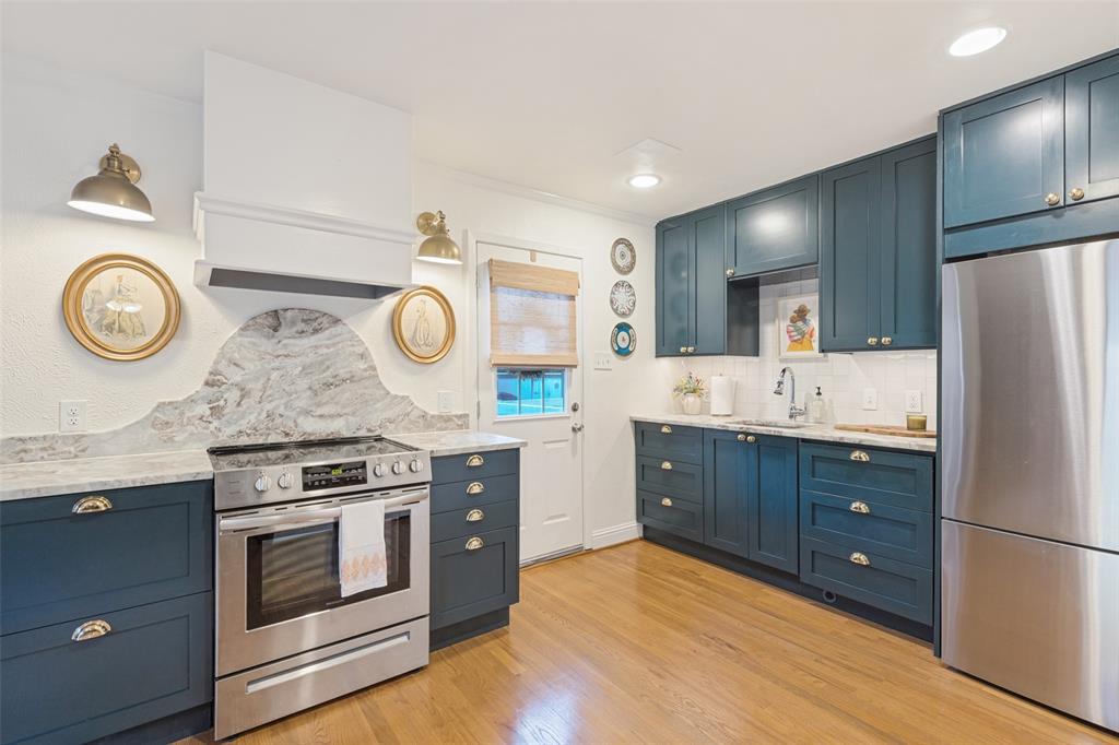 5039 N Hall Street, Dallas, TX 75235 5039 N Hall Street, Dallas, TX 75235