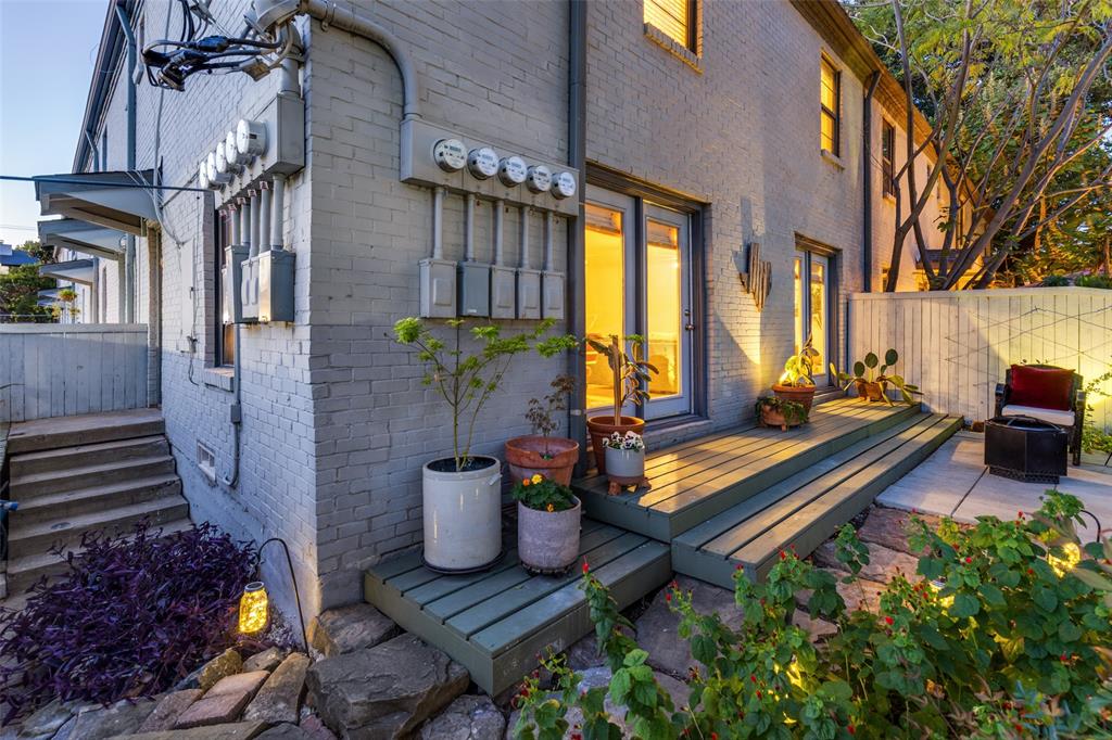 5039 N Hall Street, Dallas, TX 75235