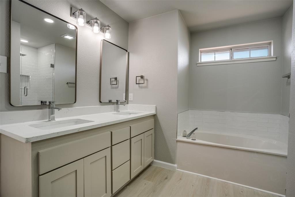 3722 Carrie Lane, St. Paul, TX 75098
