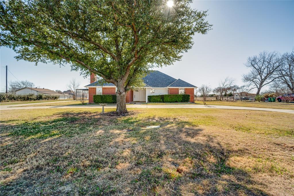 3722 Carrie Lane, St. Paul, TX 75098
