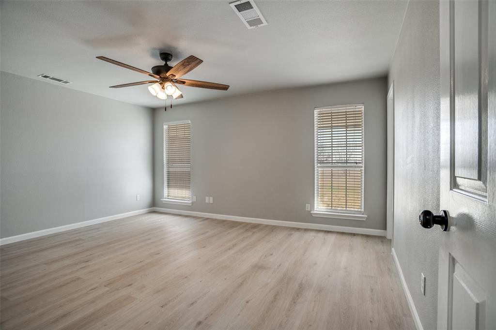 3722 Carrie Lane, St. Paul, TX 75098