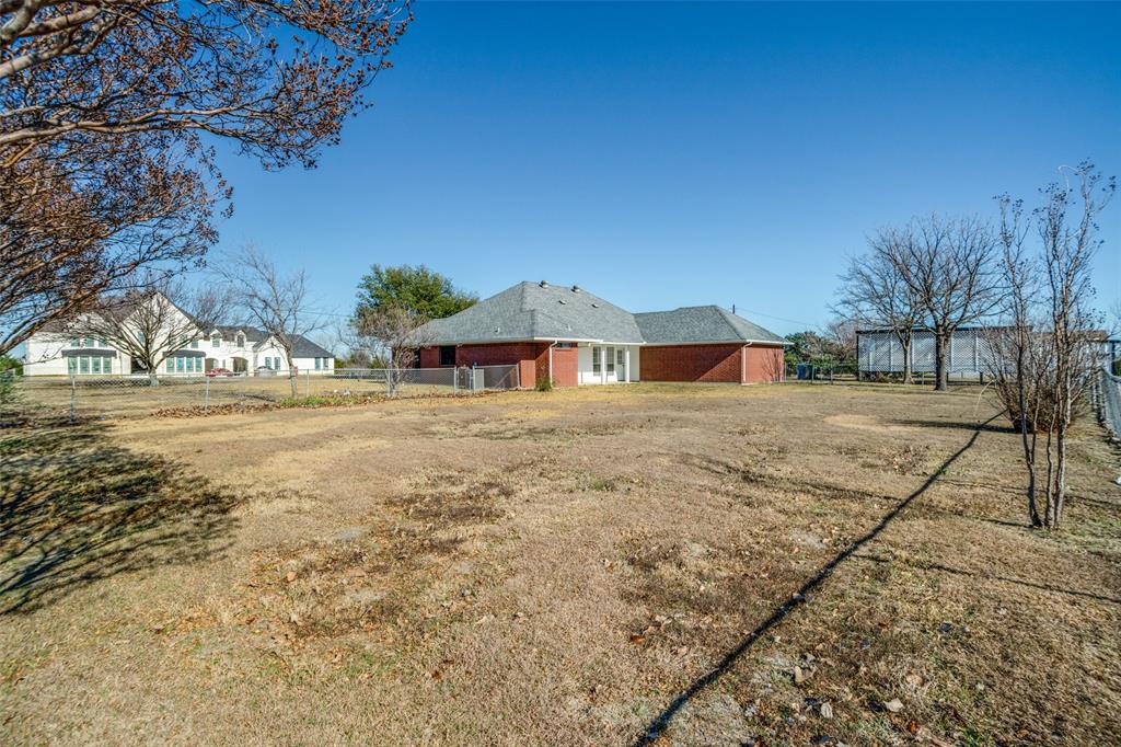 3722 Carrie Lane, St. Paul, TX 75098
