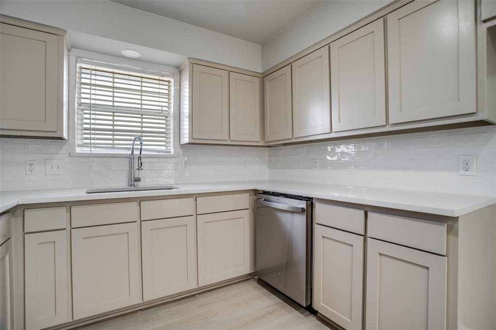 3722 Carrie Lane, St. Paul, TX 75098