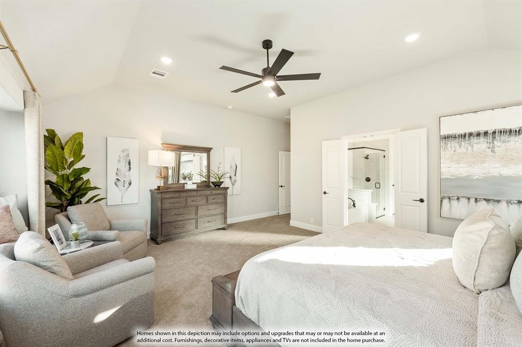 903 Lasalle Drive, Red Oak, TX 75154