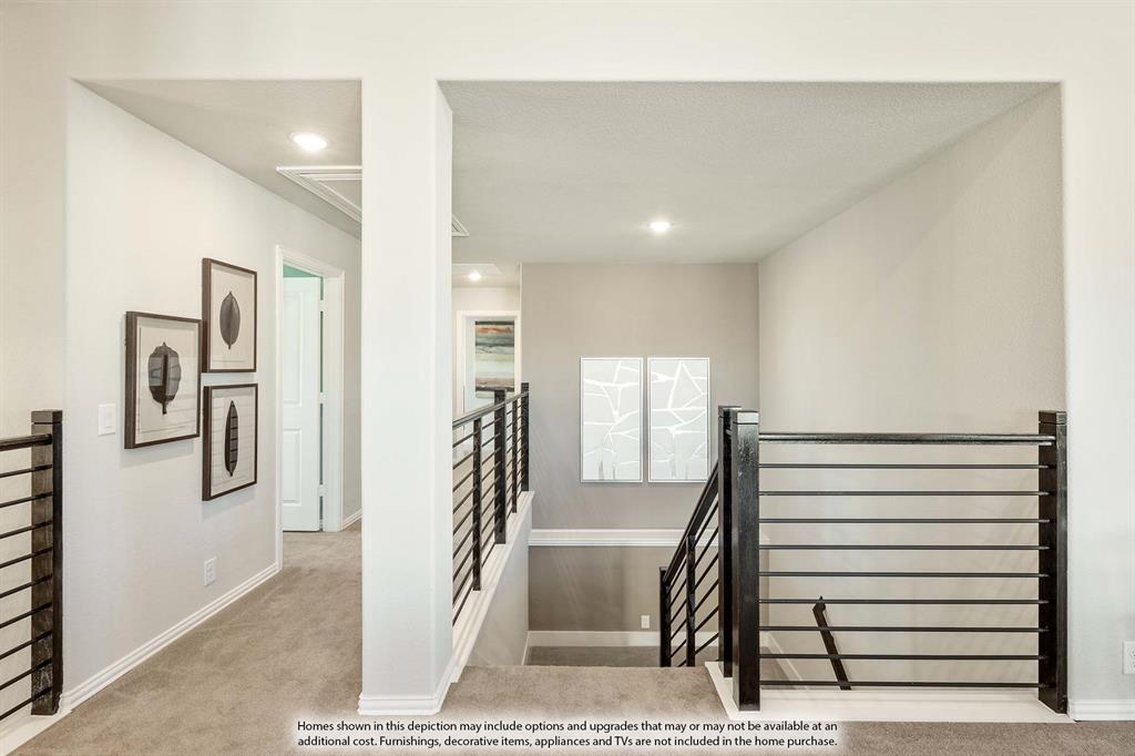 903 Lasalle Drive, Red Oak, TX 75154