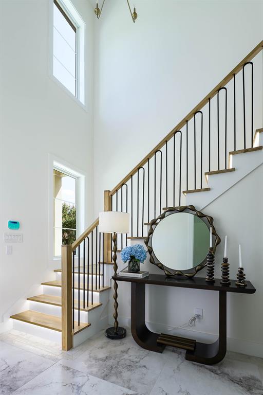 3719 W Beverly Drive, Dallas, TX 75209