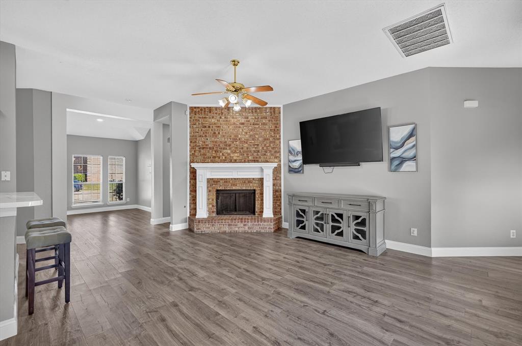 1425 Cardigan Lane, Lancaster, TX 75134