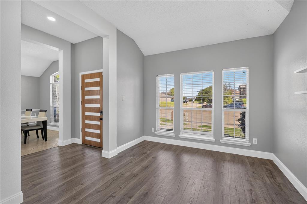 1425 Cardigan Lane, Lancaster, TX 75134