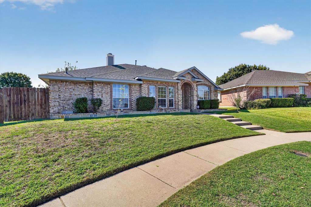 1425 Cardigan Lane, Lancaster, TX 75134