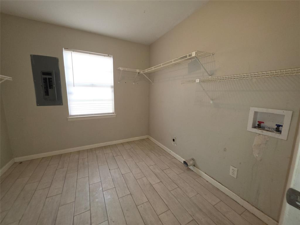 737 Rutgers Drive, Lancaster, TX 75134 737 Rutgers Drive, Lancaster, TX 75134