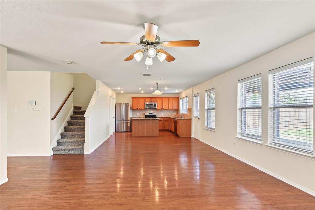 1308 Luckenbach Drive, Forney, TX 75126