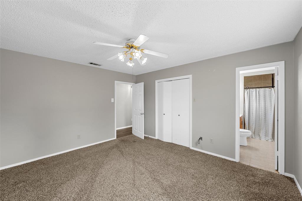 900 N Bunker Drive, Robinson, TX 76706