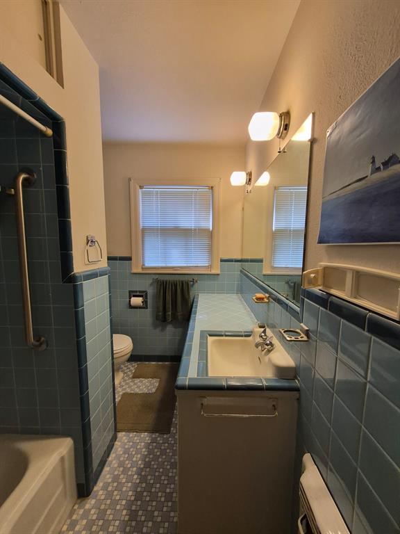 4230 Hillcrest Drive, Waco, TX 76710