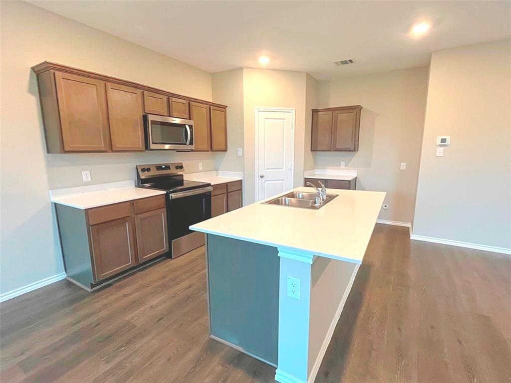 2166 Ocelot Street, Crandall, TX 75114