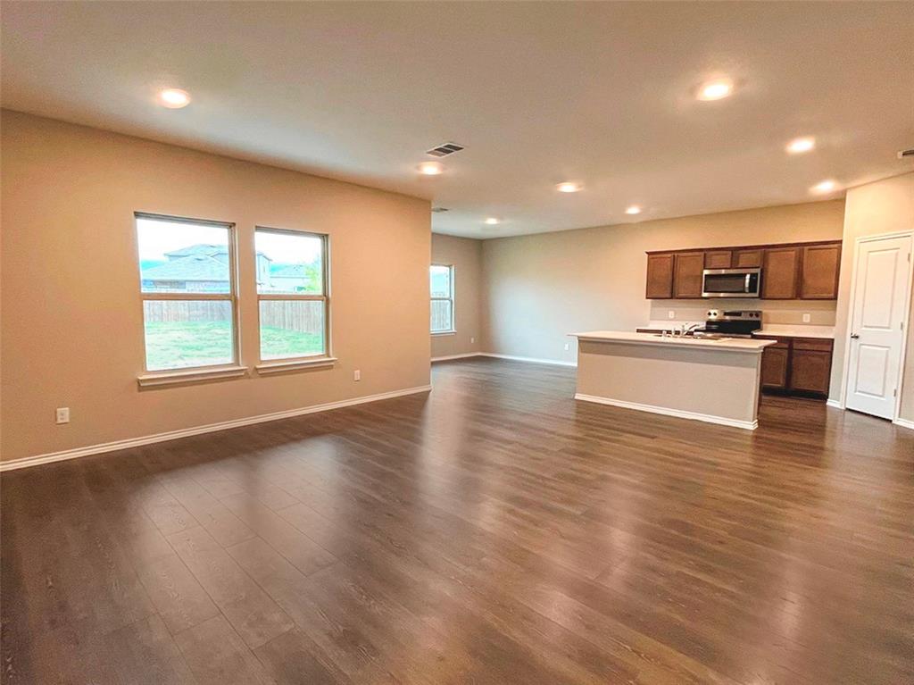 2166 Ocelot Street, Crandall, TX 75114