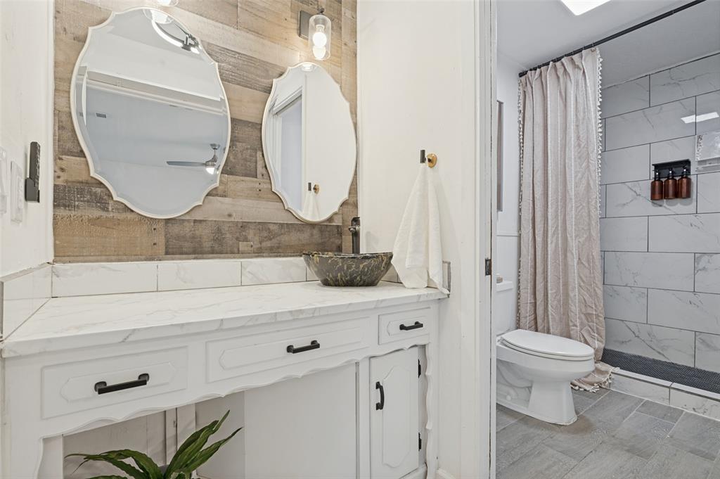 332 Fm 1493, Waxahachie, TX 75167