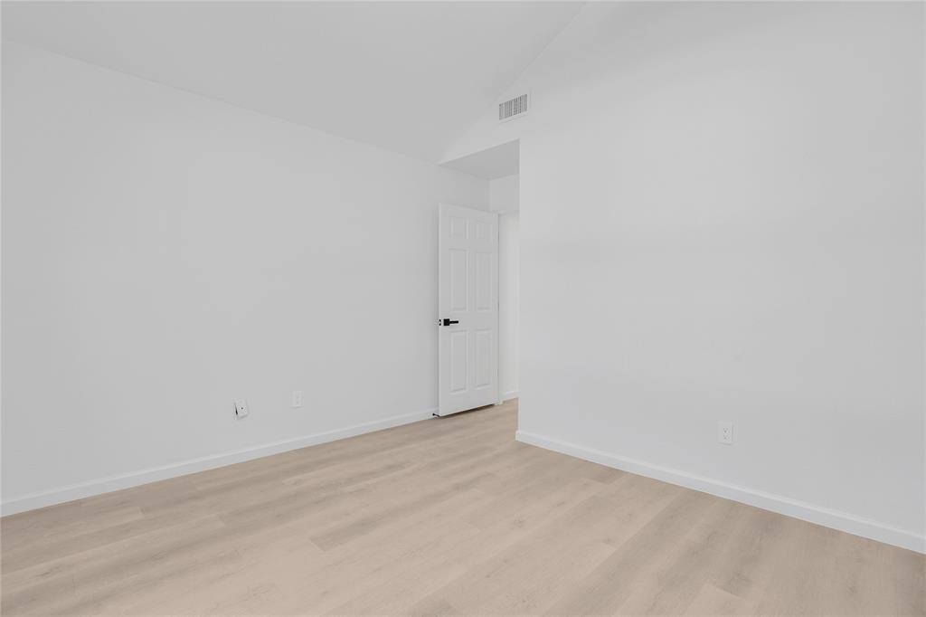 3405 Tulip Lane, Rowlett, TX 75089