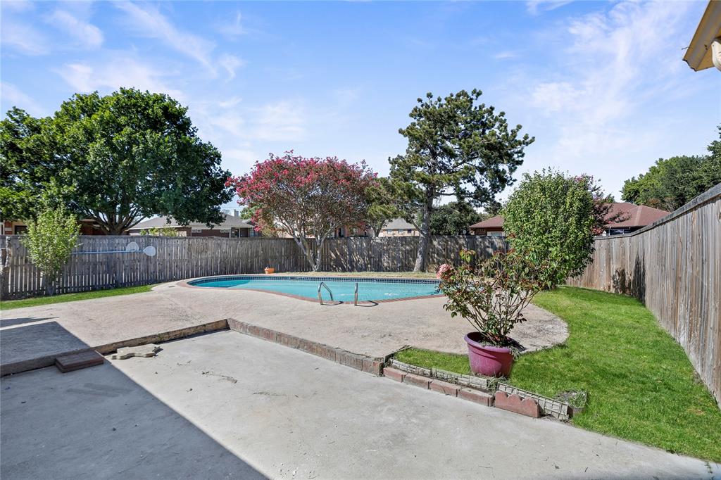 3405 Tulip Lane, Rowlett, TX 75089