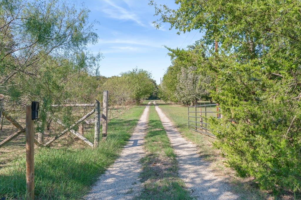 15993 County Road 4059, Kemp, TX 75143