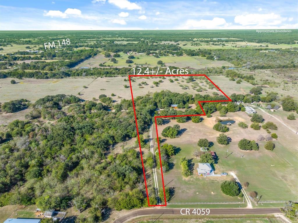 Outline of the property with 34 ft of Rd frontage