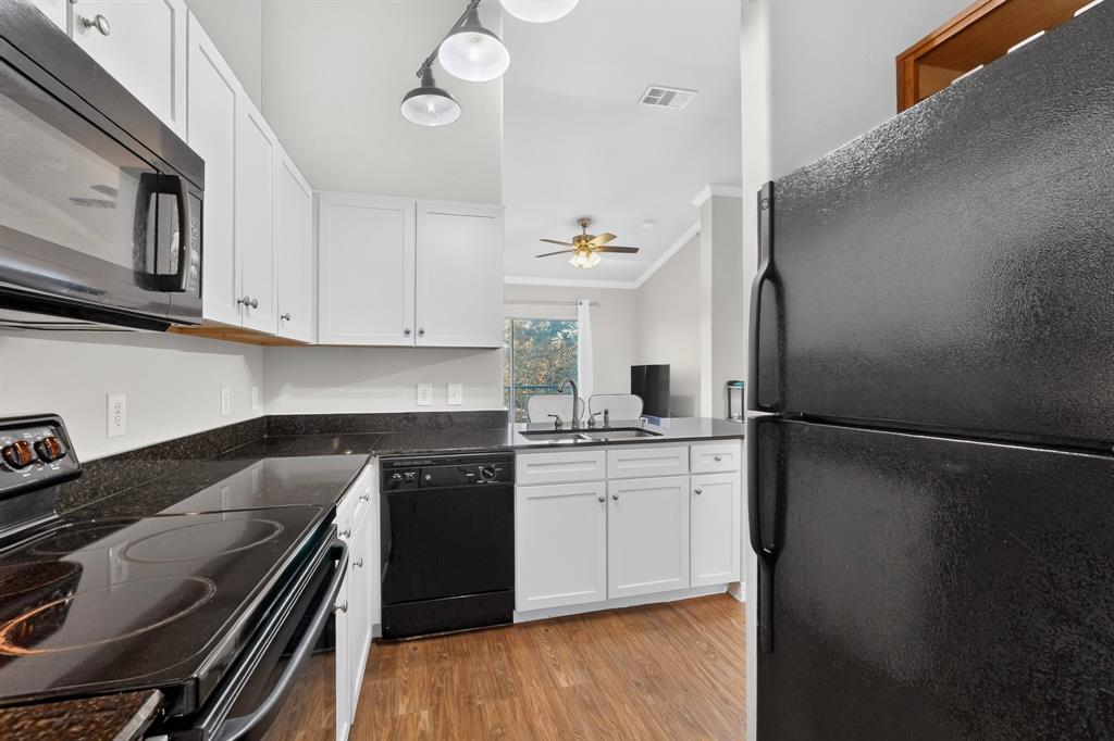 330 Las Colinas Boulevard E, #452, Irving, TX 75039