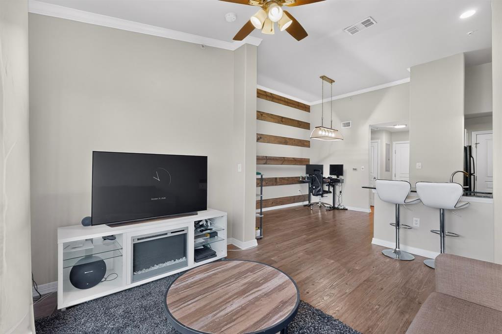 330 Las Colinas Boulevard E, #452, Irving, TX 75039 330 Las Colinas Boulevard E, #452, Irving, TX 75039