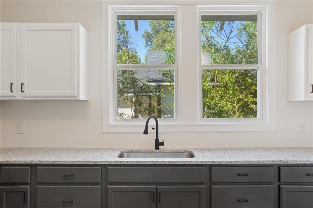 1304 N 22nd Street, Waco, TX 76707