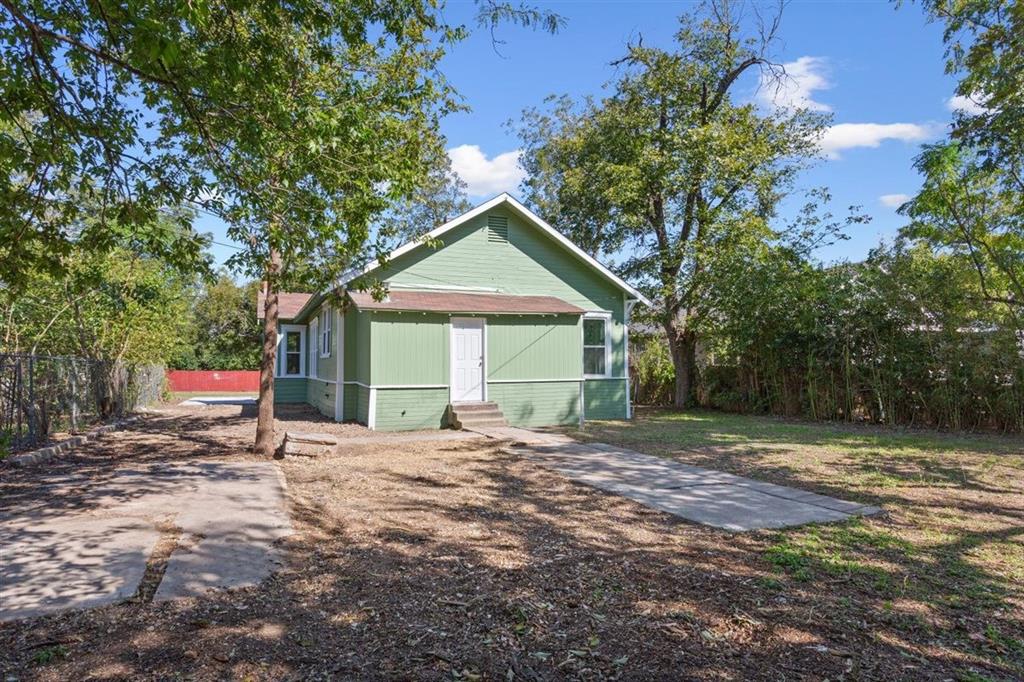 1304 N 22nd Street, Waco, TX 76707