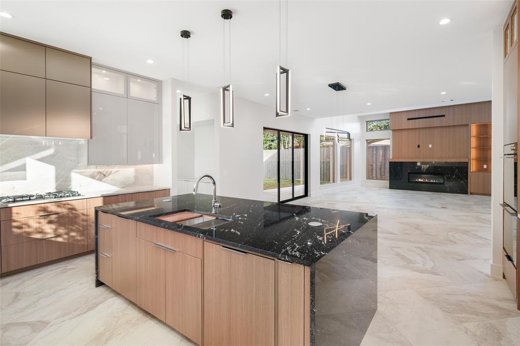 3209 Saint Croix Drive, Dallas, TX 75229