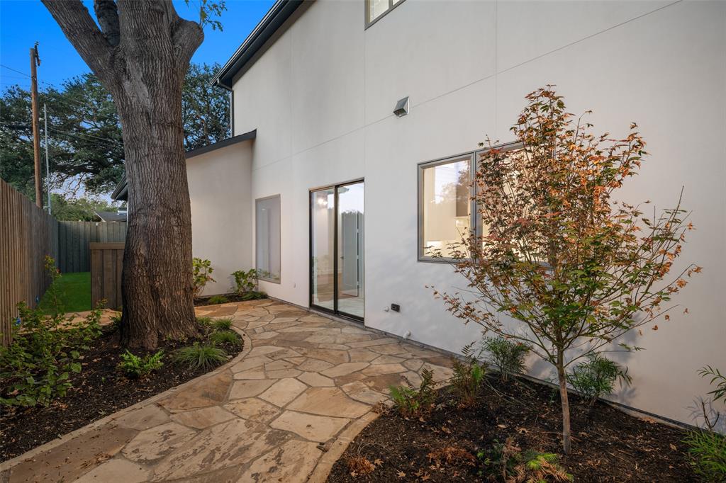 3209 Saint Croix Drive, Dallas, TX 75229