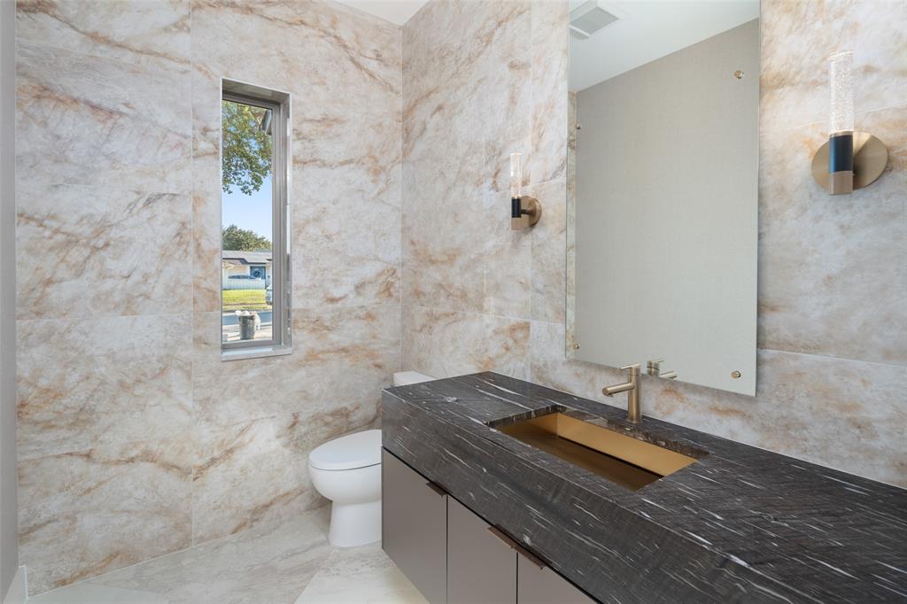 3209 Saint Croix Drive, Dallas, TX 75229