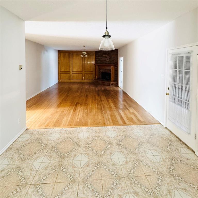 2305 Buckeye Drive, Mesquite, TX 75181