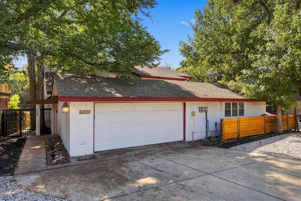 7638 Royal Lane, Dallas, TX 75230