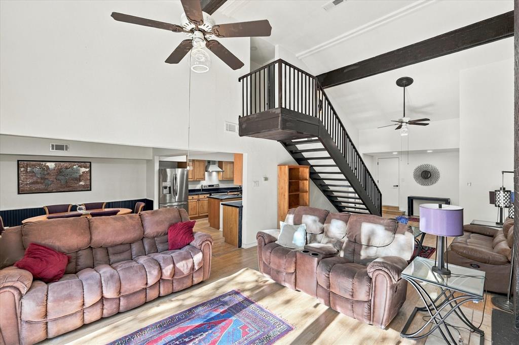 7638 Royal Lane, Dallas, TX 75230