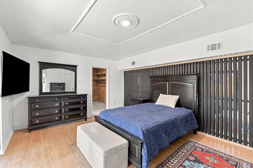 7638 Royal Lane, Dallas, TX 75230