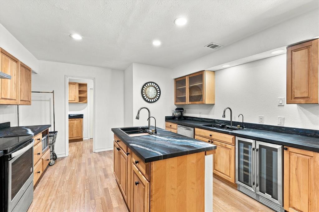 7638 Royal Lane, Dallas, TX 75230