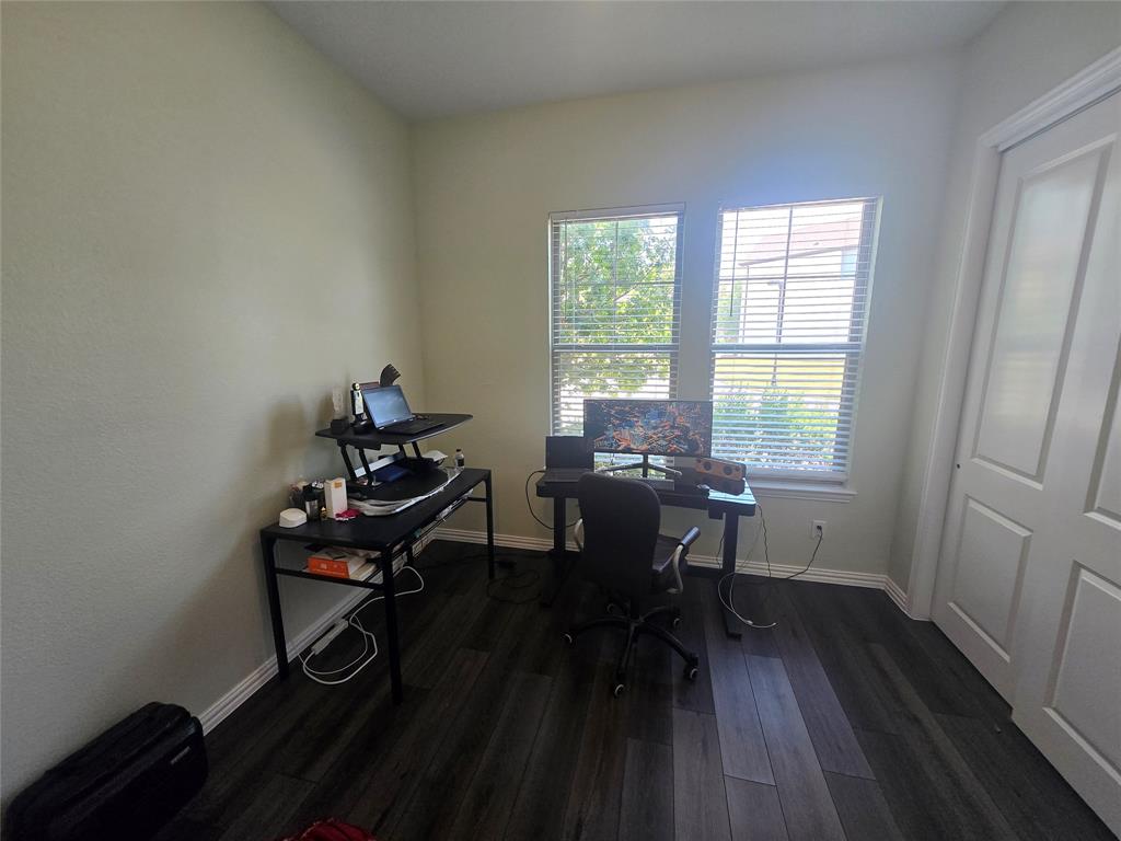 9839 Romo Street, Irving, TX 75063